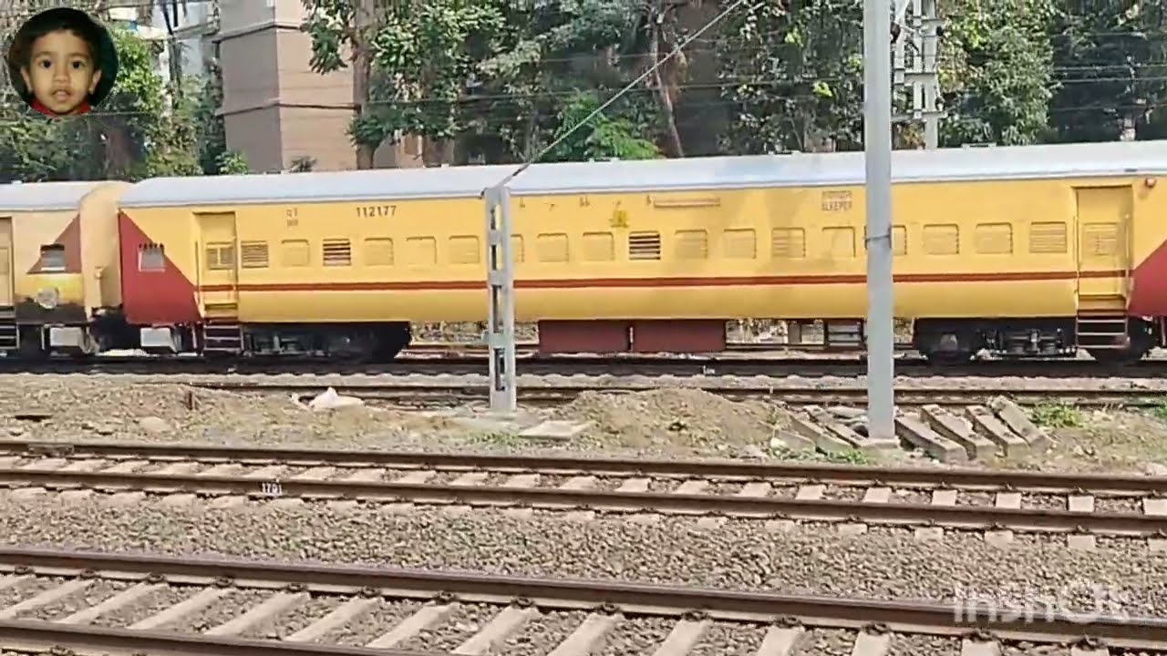#014 indian Railways at Bandra 09005