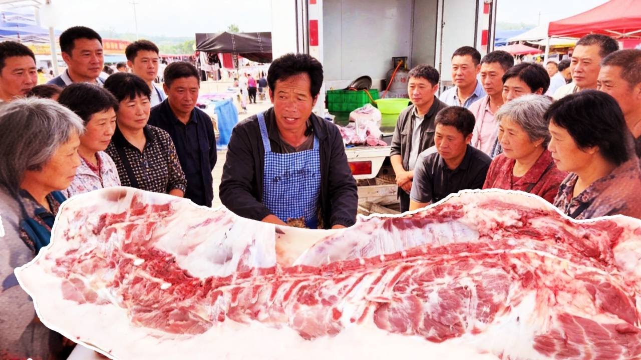 豬肉漲價太厲害了，就是血脖子肉超便宜，這大哥花30塊錢買一大堆 ！ 【立福128】