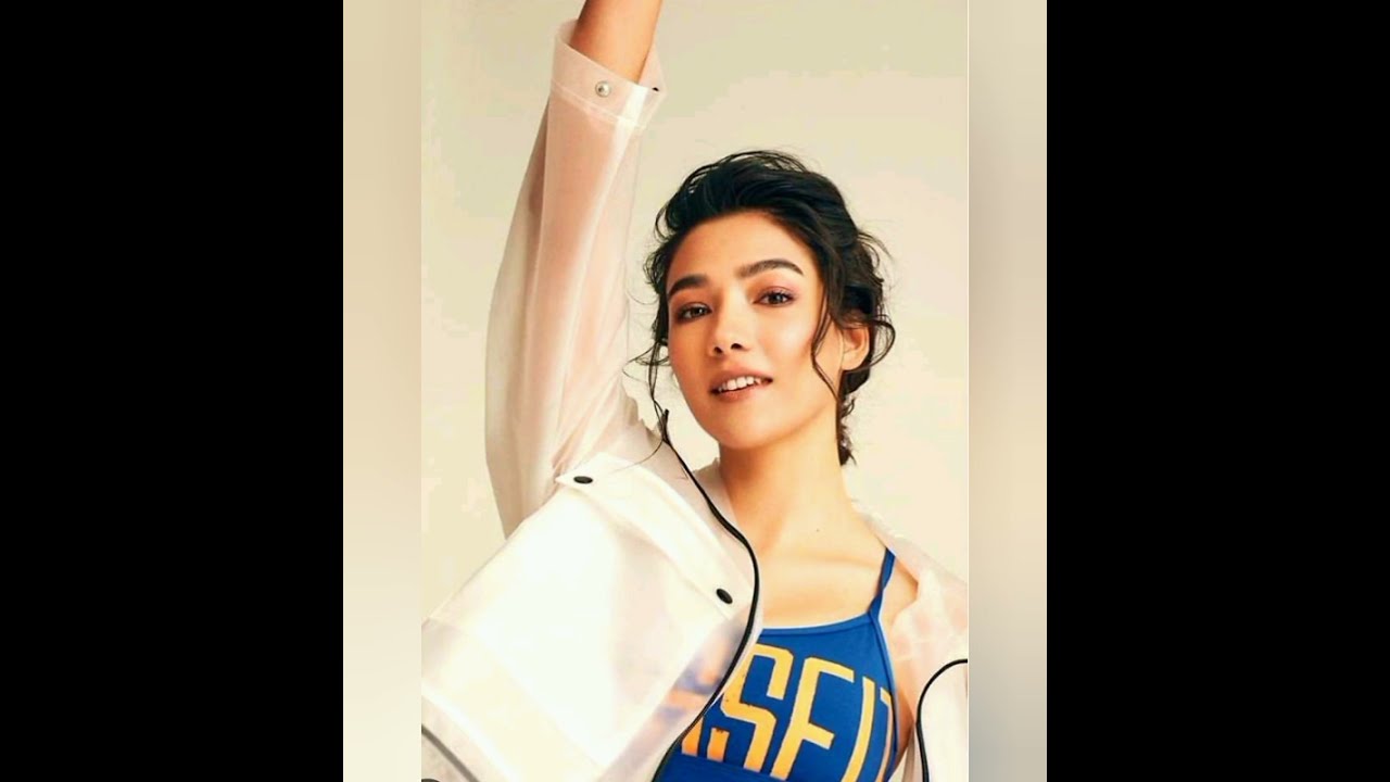 صور الممثلة التركية  ايبوكي بوسات بين الحاضر و الماضي  على أغنية روعة ♥️♥️