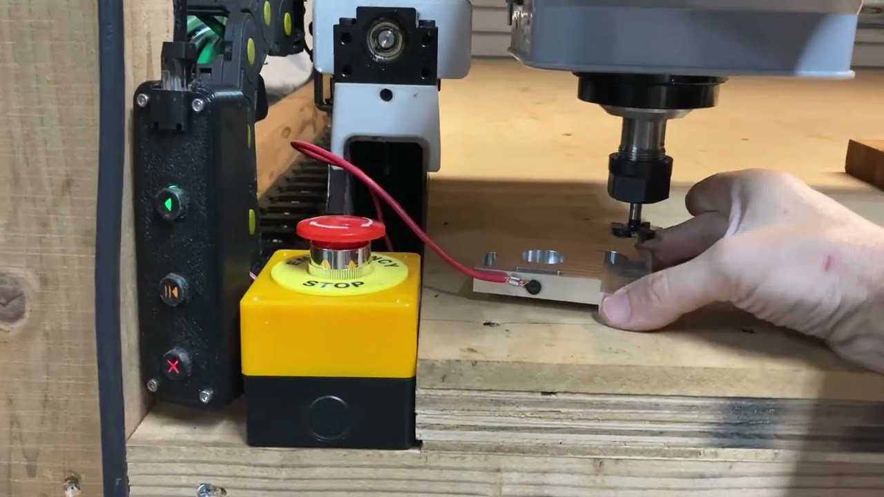 Probing in Iosender Z Height Adjustment with a touch plate probe on a PrintNC CNC