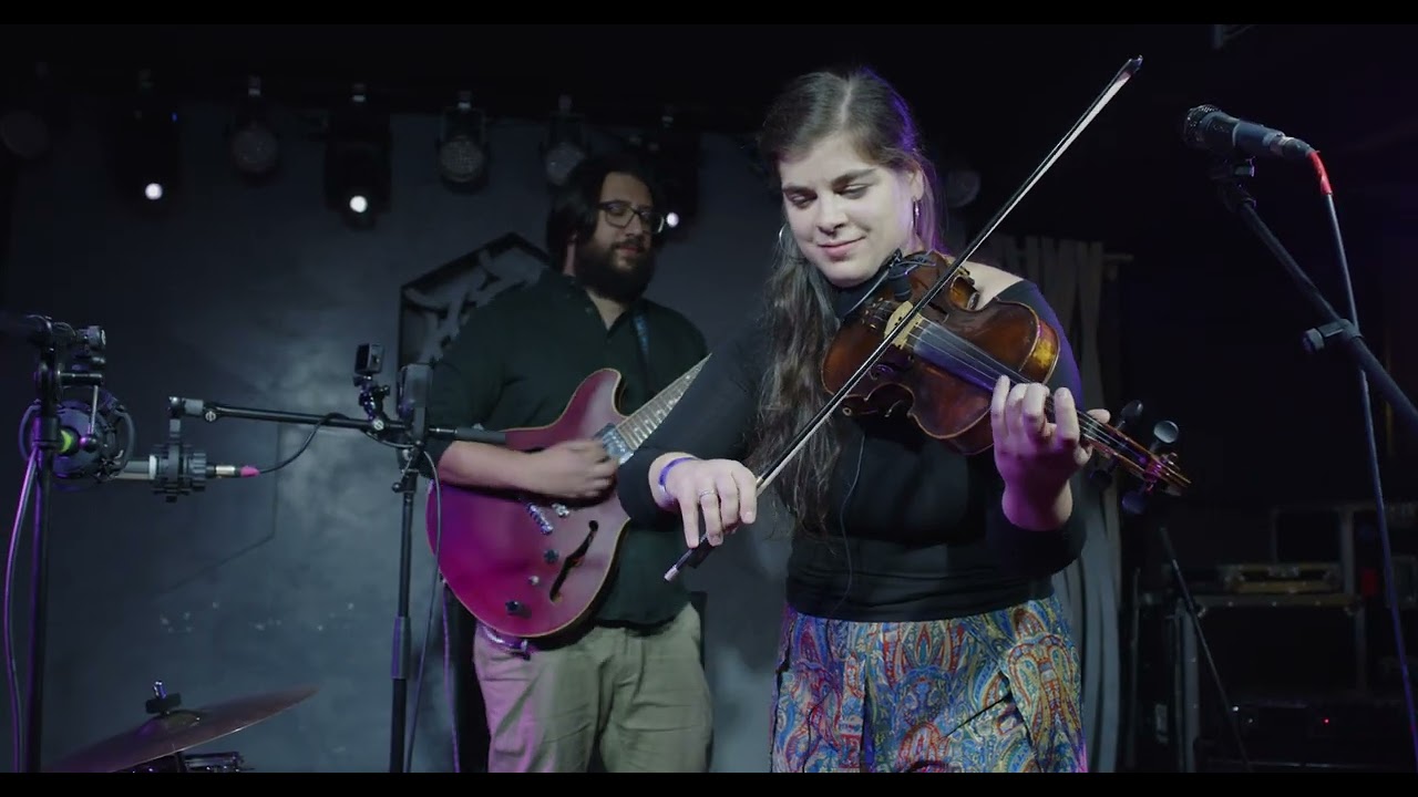 JEZVE -  Kezzes - live at @Szimpla
