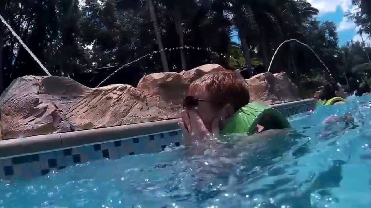 Aquatica Orlando FL 05-28-16