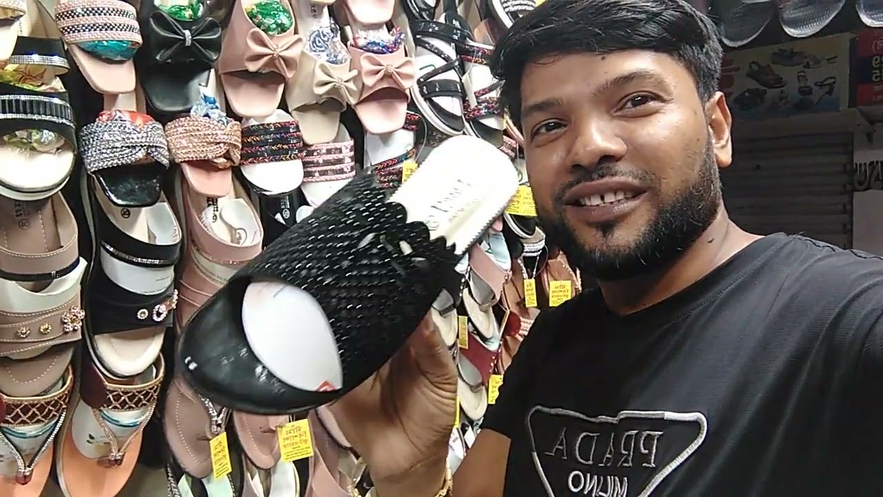 নতুন ডিজাইনের জুতা পাওয়া যাচ্ছে এখন ভৈরব মীম বিশাল ফুটওয়ার হাজী বশির প্লাজা 01941867929