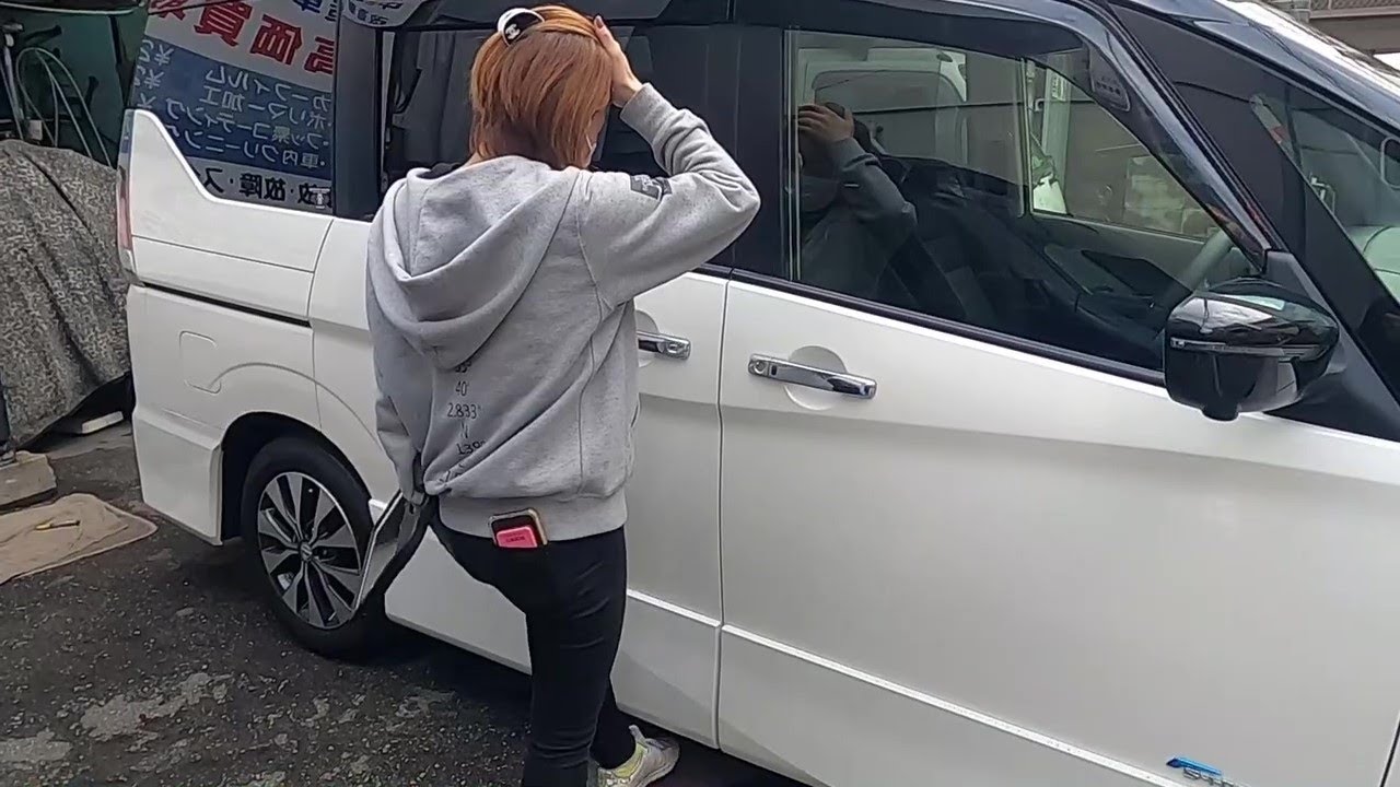 ＧＦＣ２７　セレナ　車 の ハンズフリー オートスライド ドア の 挑戦 紹介  (*´▽｀*) S-HYBRID e-power ハイウェイスター GFC27 SERENA　NISSAN