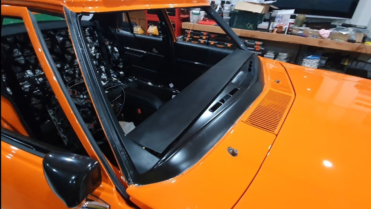 Modifying the HQ demister vents for Vintage air A/C