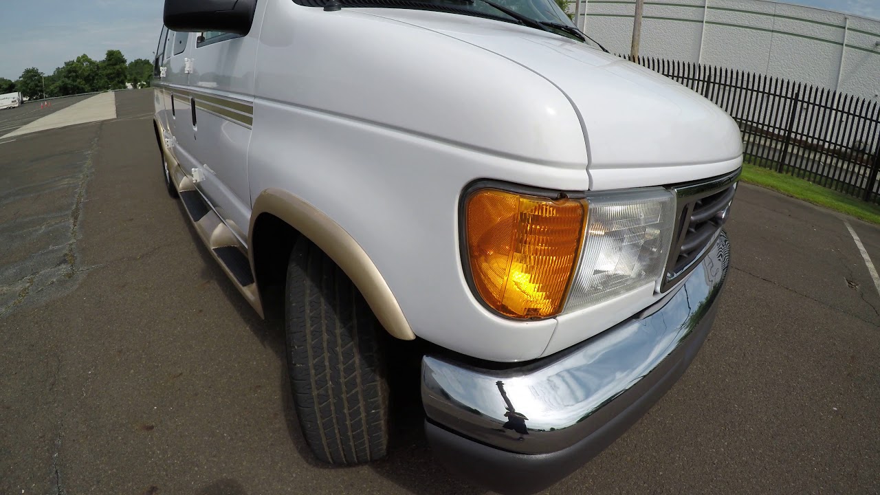 4K Review 2004 Ford E150 Hightop Conversion Van Virtual Test-Drive & Walk-around