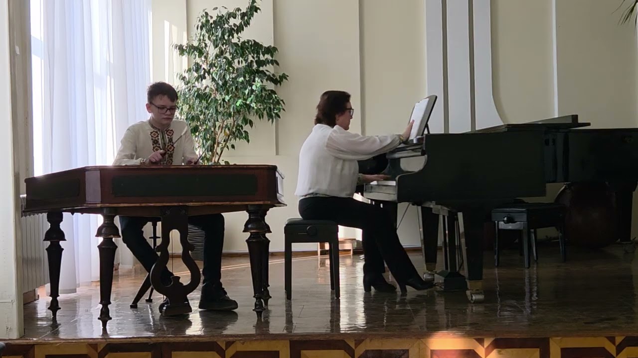 Сергій Крецу «Гірські потоки» - виконує Олексій Цап, клас Дмитра Матковського, конц. І.Зінець