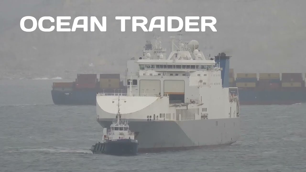 OCEAN TRADER inbound Piraeus