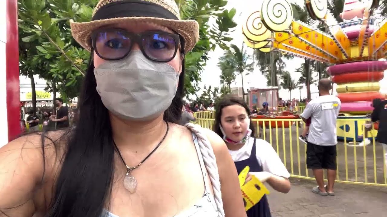 SM MOA Eye Ride at Amusement Park Ferris Wheel Year 2022 | Misses Mugs