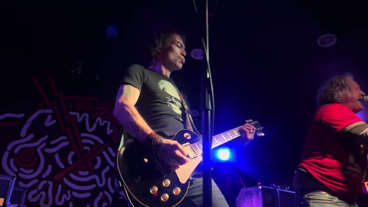 The Mighty Deerlick.  X-Ray Arcade. 🎥 Juan Avalos