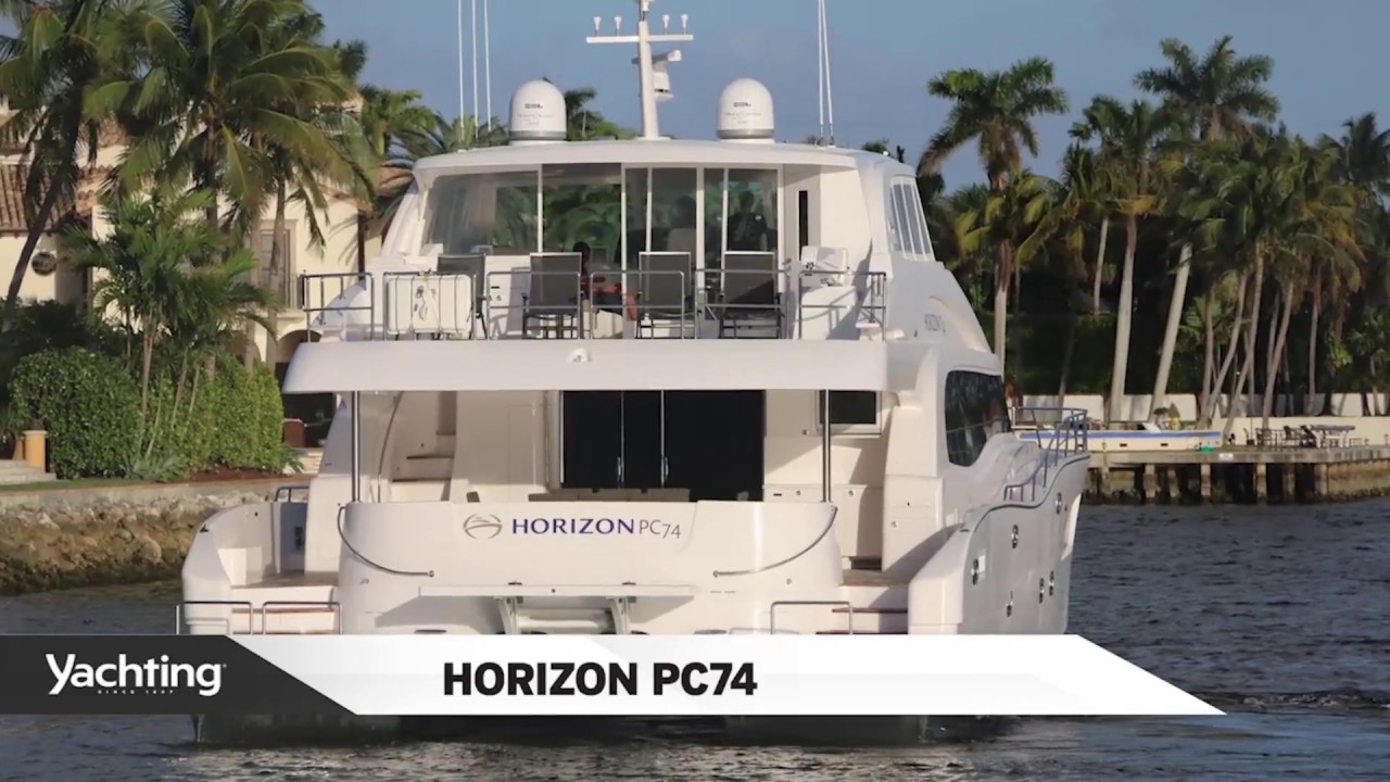 New Horizon PC74 Power Cat Cruising