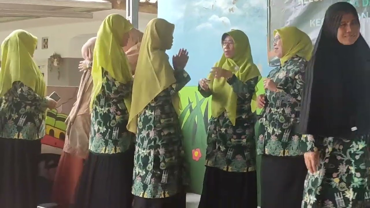 Sosialisasi KMA 1503 Jenjang RA&Perpisahan Purna Bakti Guru RA (Ibu Aah Faridah,S.Pd.i-RA Asy-Syifa)