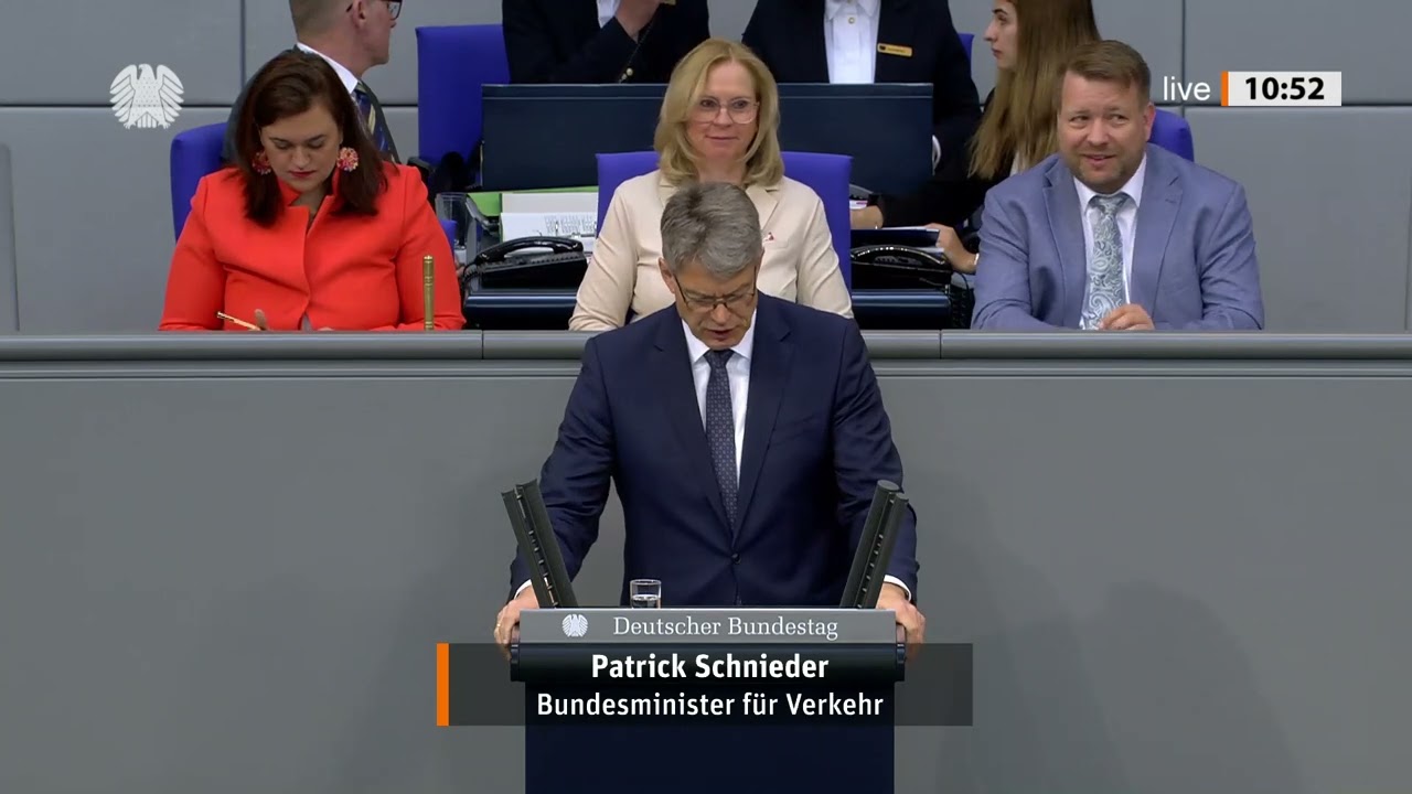 Rede von Bundesminister Patrick Schnieder zum Regierungsprogramm Verkehr