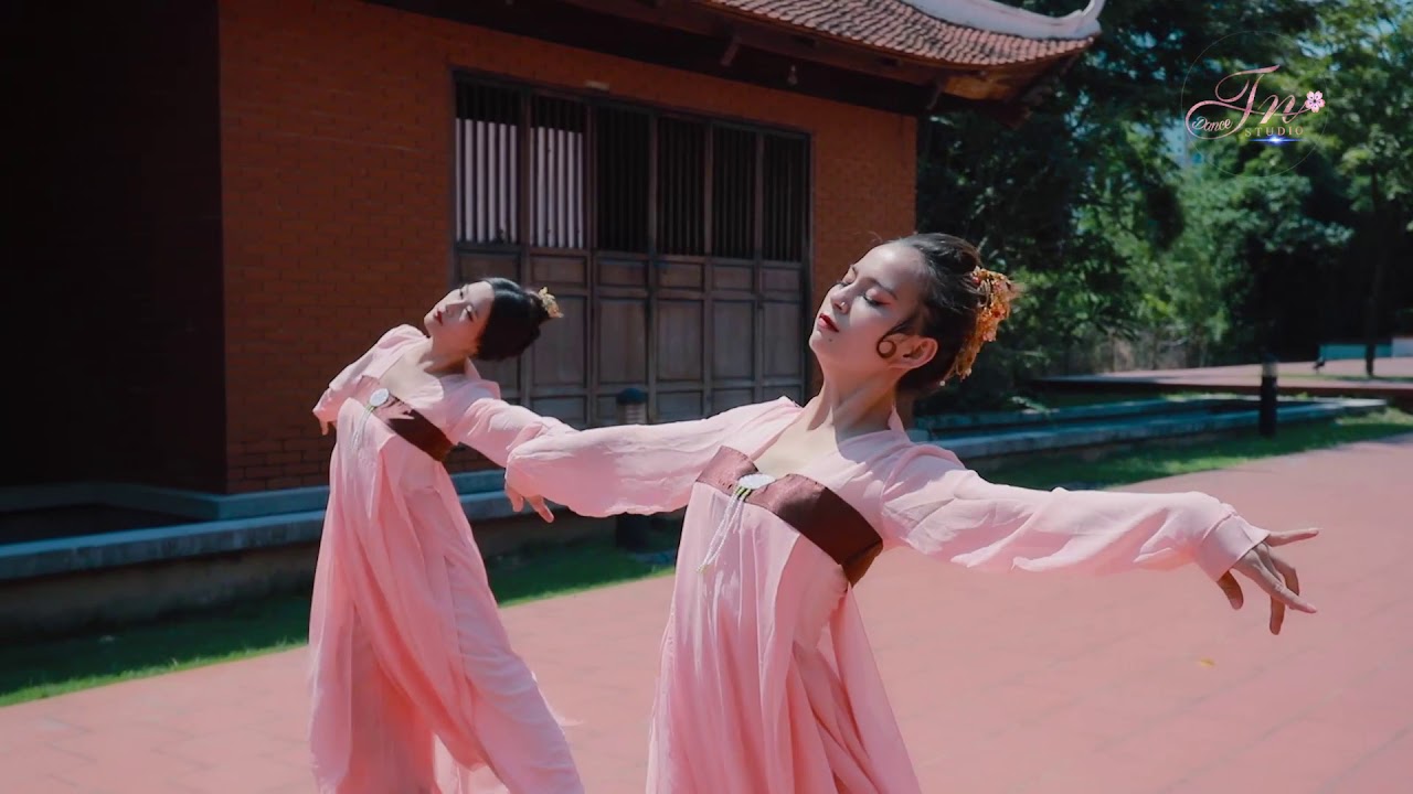 Múa Song Diện Yến Tuân - Cover T.N Studio