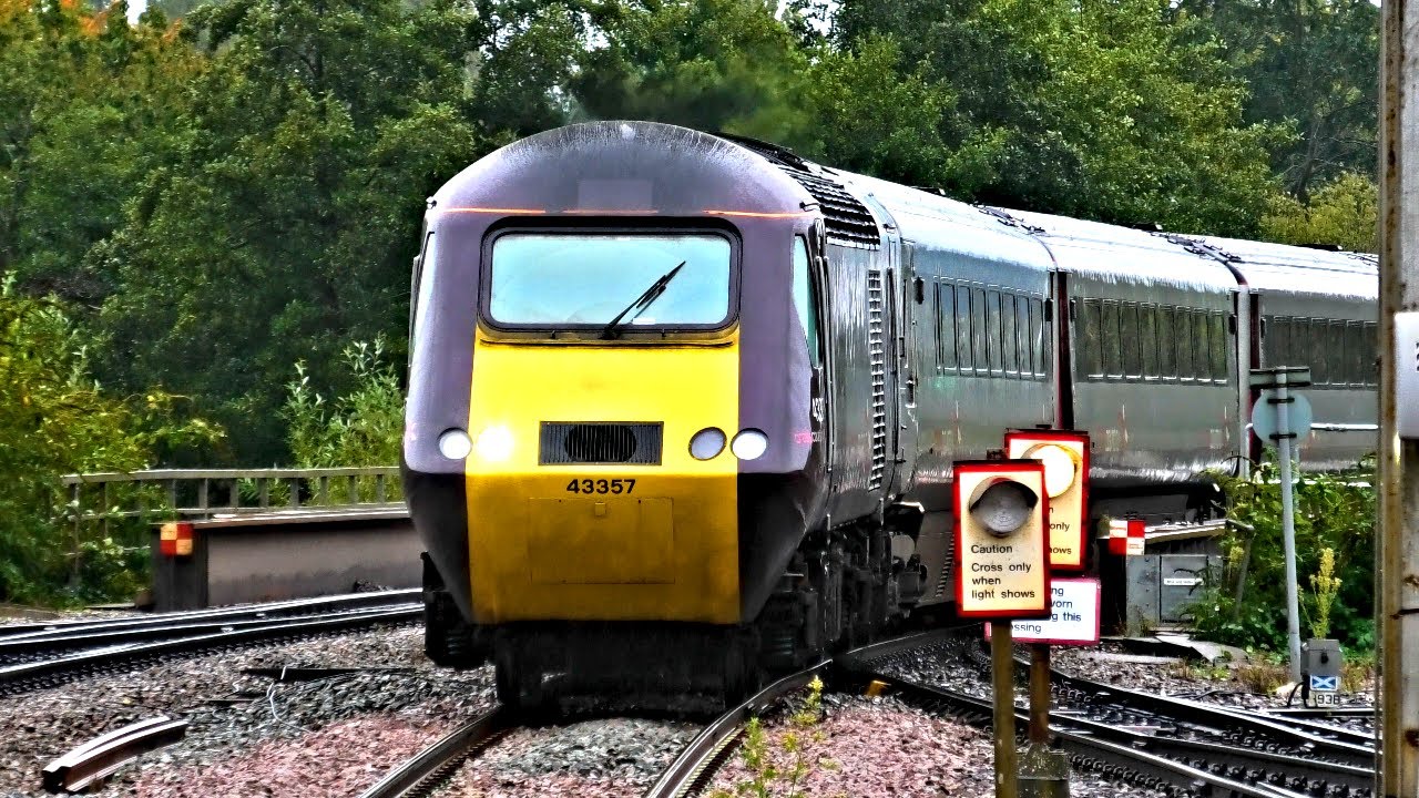Trains at Exeter St Davids Station | 03/10/20