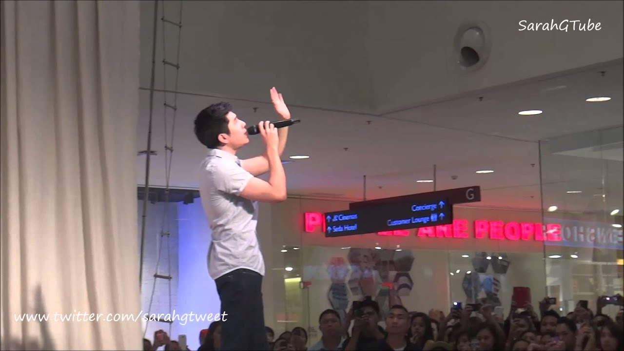 Paulo Avelino in Centrio Mall (Nov 9, 2014) 3/3