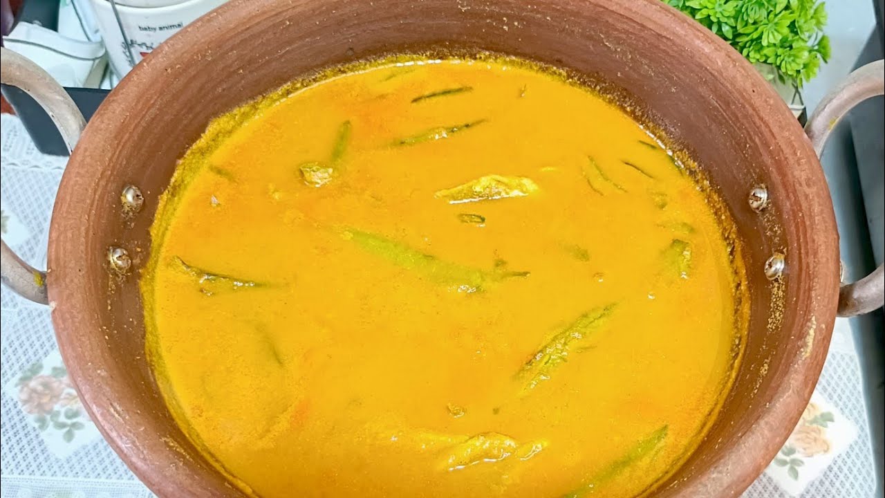 തേങ്ങ അരച്ച മീൻ കറി | Kerala Style Thenga Aracha Meen Curry
