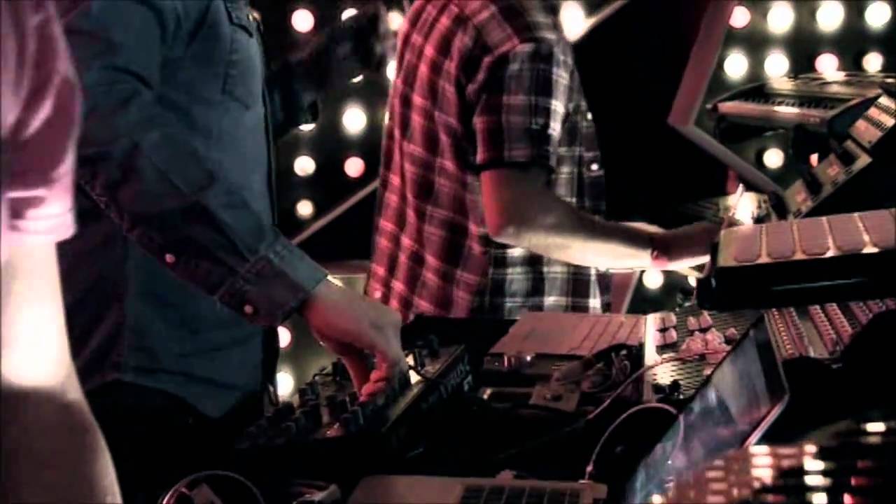 The Japanese Popstars - Joshua (Feat. Tom Smith from the Editors)