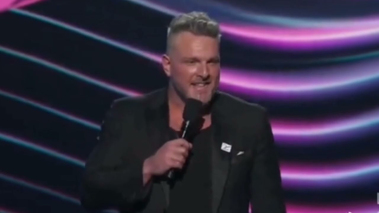 Skip Bayless gets trashed at Espys by Pat McAfee