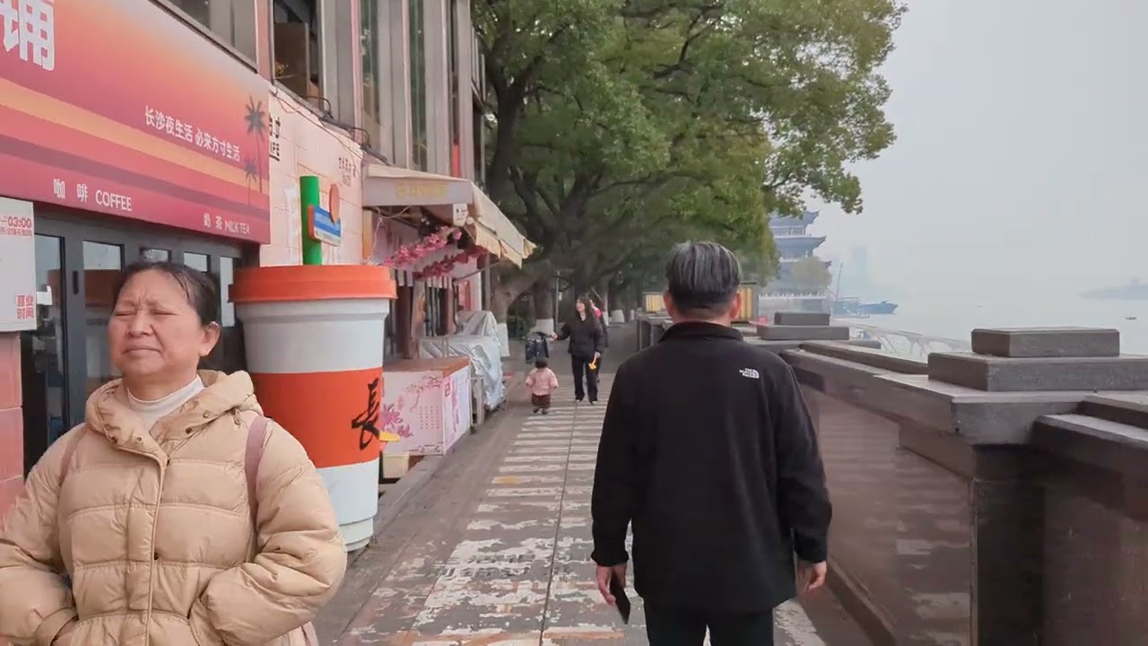 长沙湘江-杜甫江阁步行