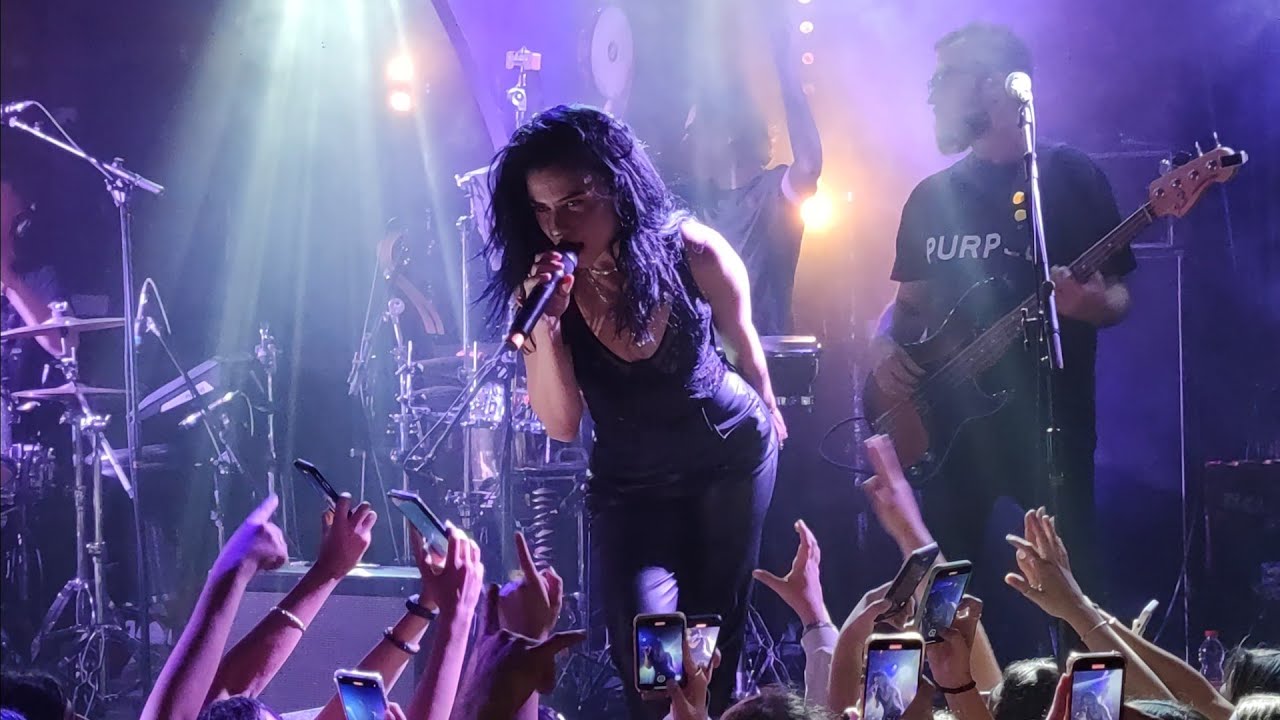 Ninet tayeb - Crazy