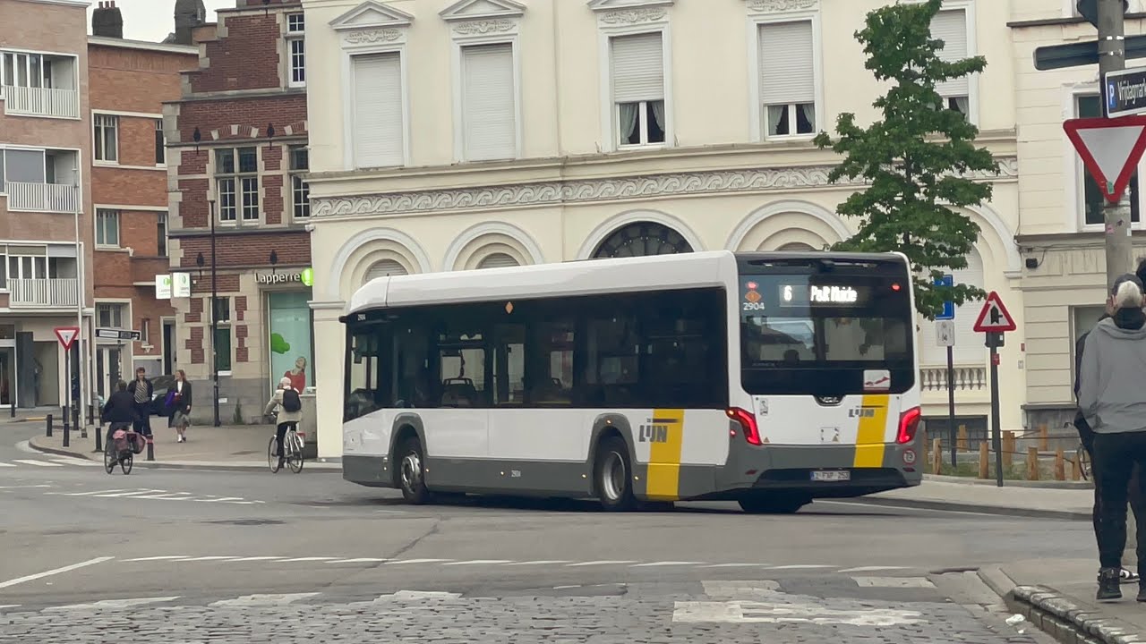De Lijn bussen in brugge en Gent in belgië (Zaterdag 3 mei 2025)
