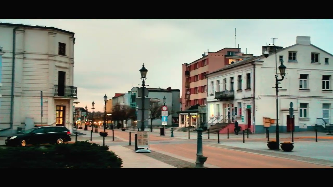 Złapane na szybko na deptaku. 🎥💨 