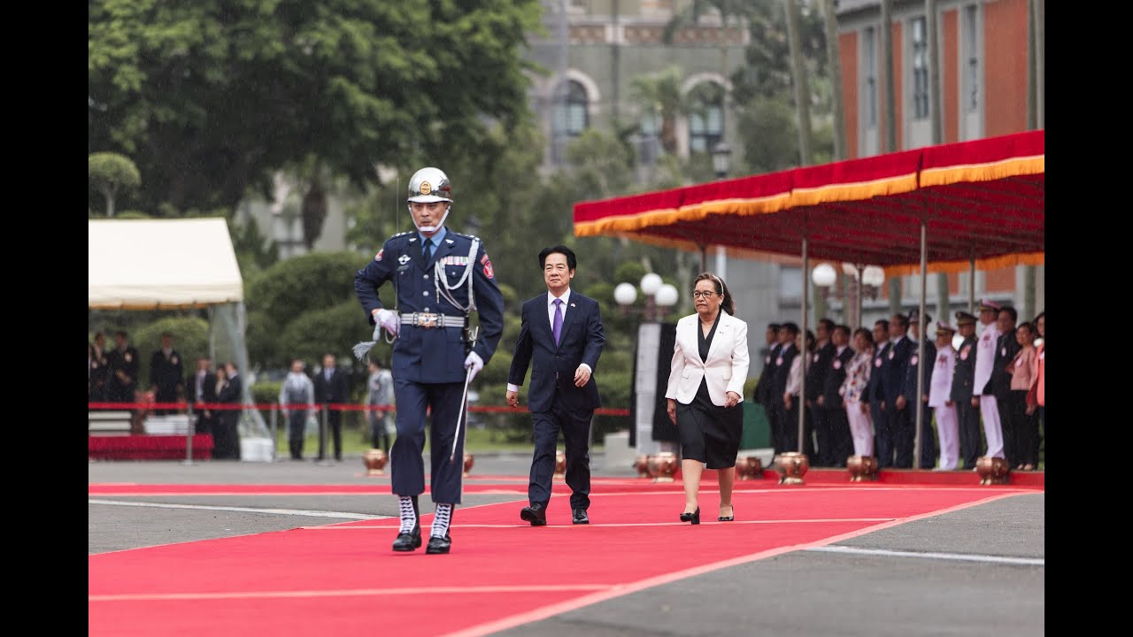 20250603 總統主持「軍禮歡迎馬紹爾群島共和國總統海妮暨夫婿」