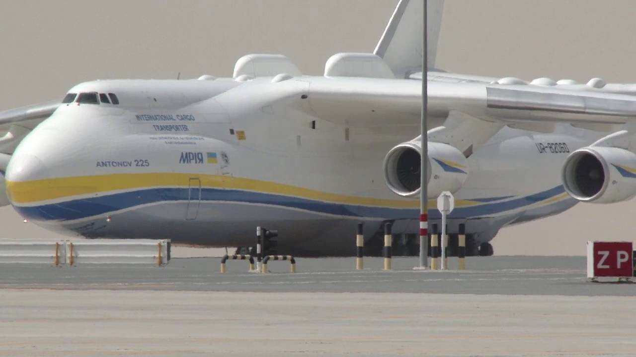 Antonov An-225 Mriya takeoff from Dubai International Airport 
