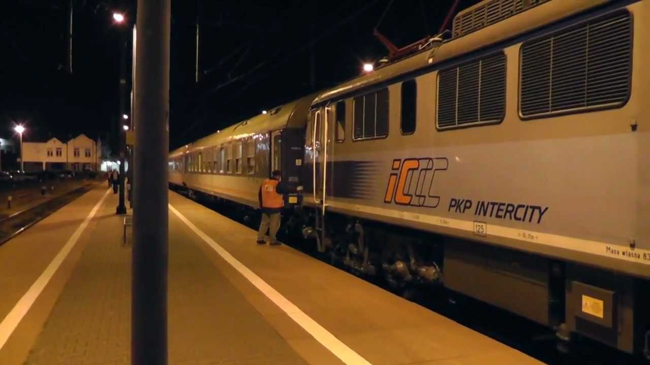 SU45-228 i EP07-233 z pociągiem specjalnym Kijów - Warszawa [Lublin]