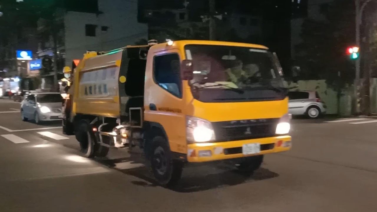 平鎮區清潔中隊–垃圾車409-VM，資收車KEK-5280、245-TZ﹝桃園市政府環境管理處/桃園市政府環境清潔稽查大隊﹞