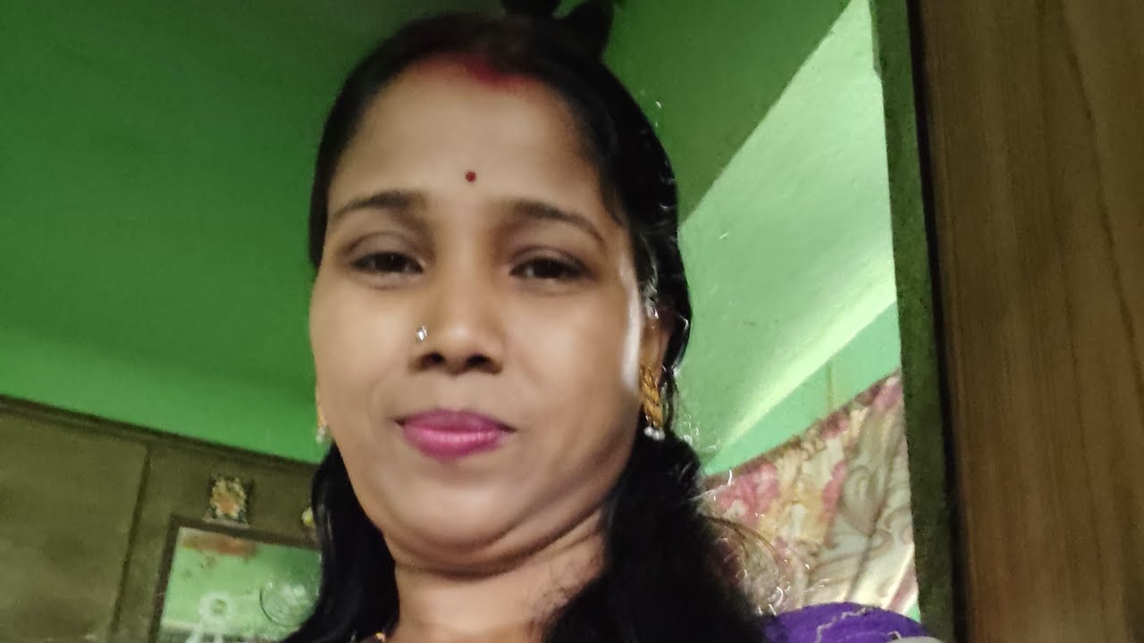 গল্প করবো চলে আসো☺🌷☺