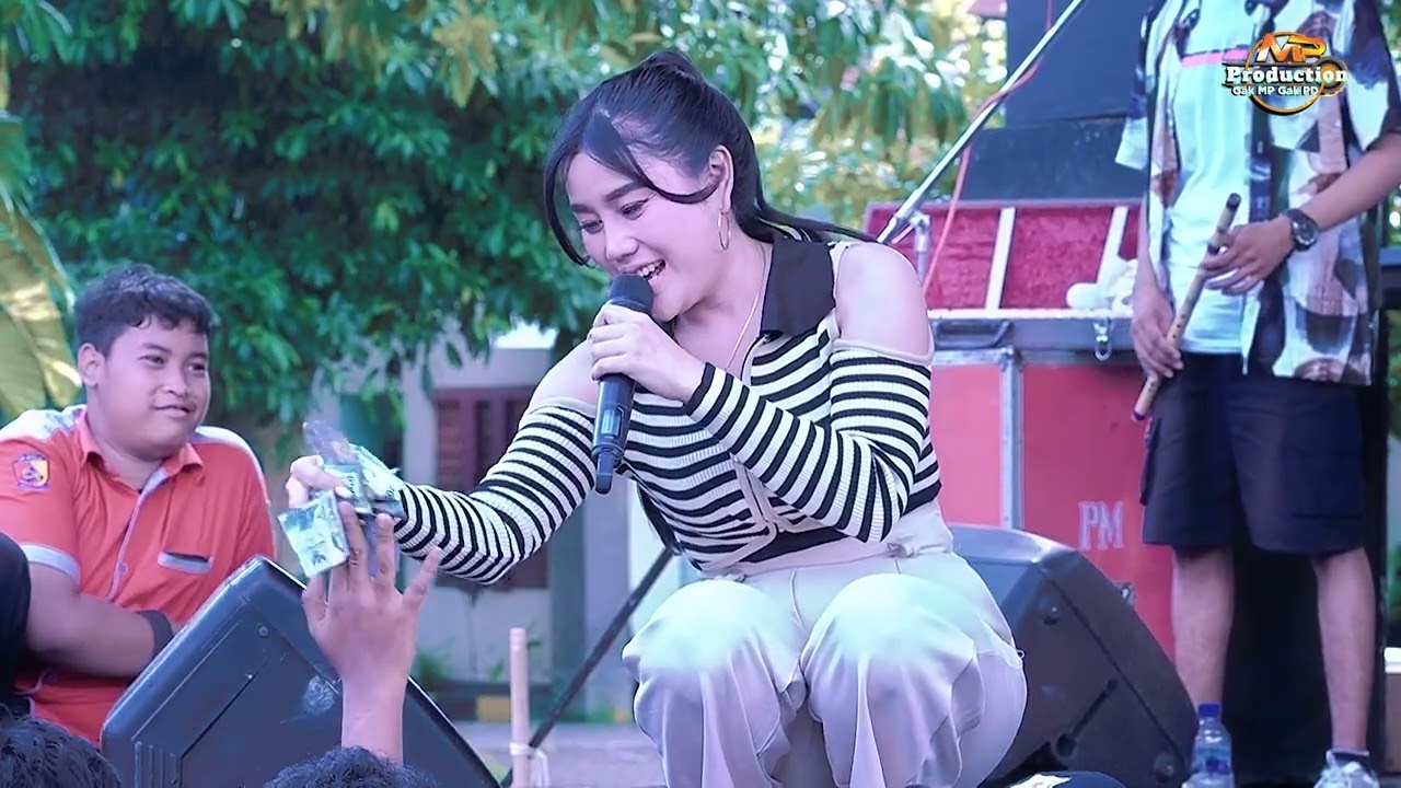 GUSDUR - PUTRI MEGA  || NEW ASTINA LIVE TANJUNGANOM NGANJUK - PM AUDIO