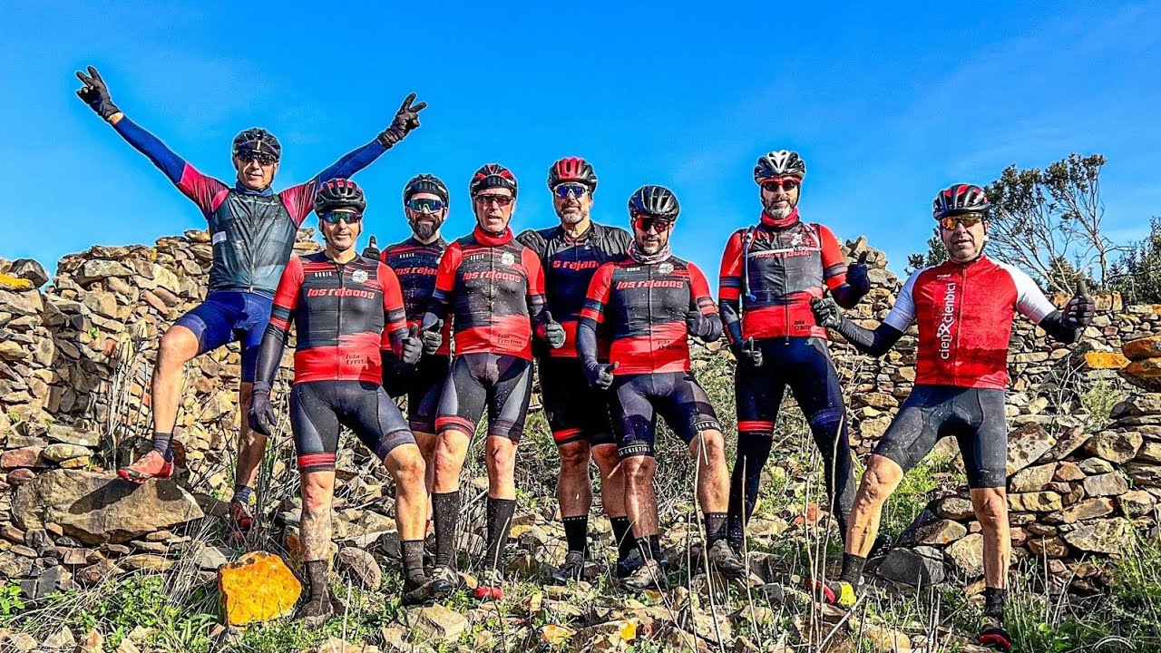 MTB.  PIEDRA Y BARRO