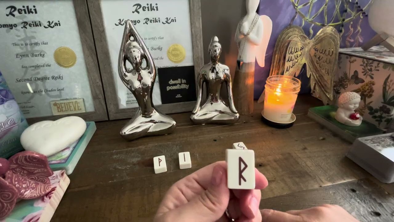 RUNE MESSAGE FOR THE COLLECTIVE✨✨✨RUNE GUIDANCE FOR RIGHT TIMING