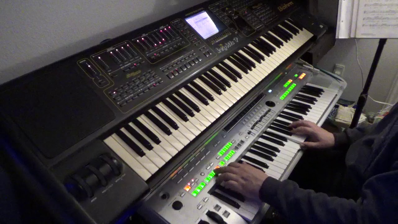 Kvinde min - yamaha tyros 3