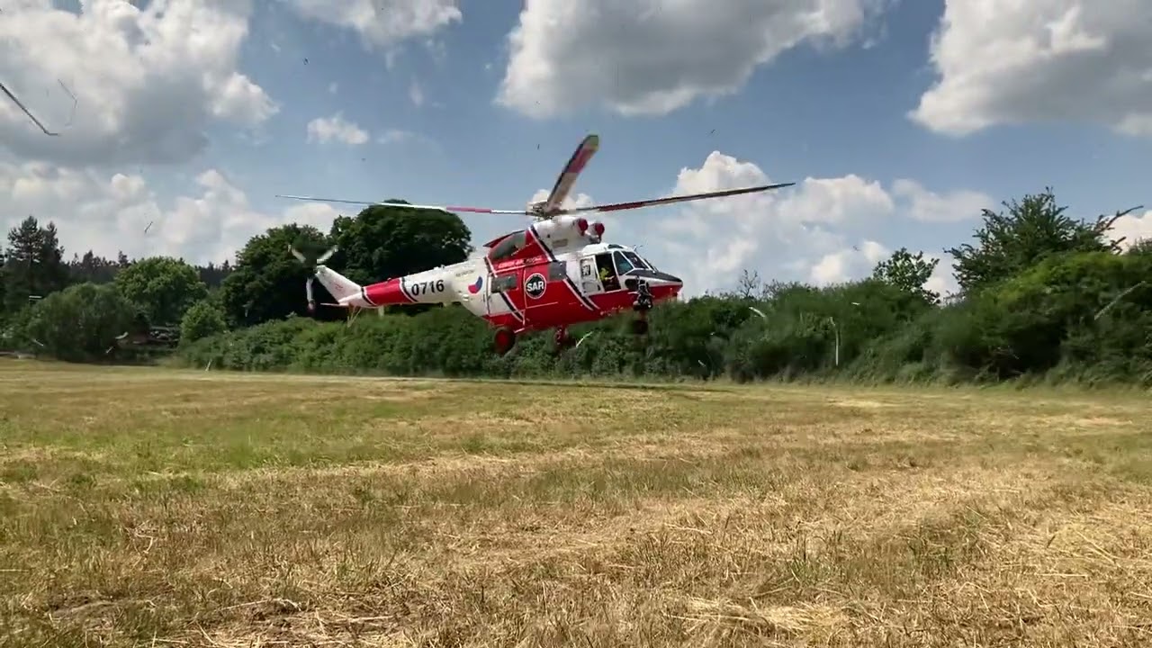 W3A Sokol 0716 LZS L&iacute;ně - odlet od z&aacute;sahu