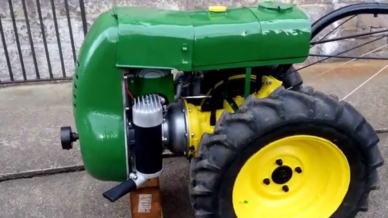 Půdní robot PF62