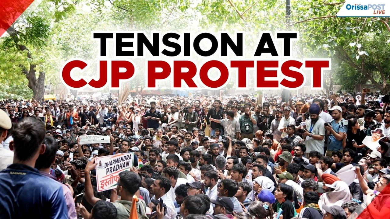 Delhi police detain 6 during CJP protest | Massive security at Jantar Mantar over exam row