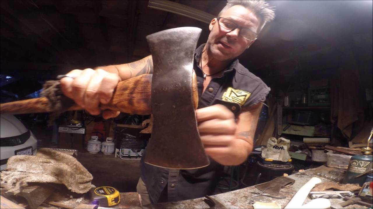 JOHN KELLY'S  DOUBLE BIT AXE
