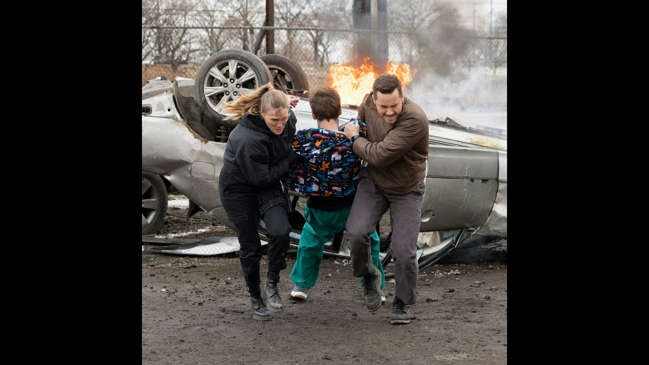 Jesse Lee Soffer and Tracy Spiridakos (Jay Halstead and Hailey Upton on Chicago P.D.)
