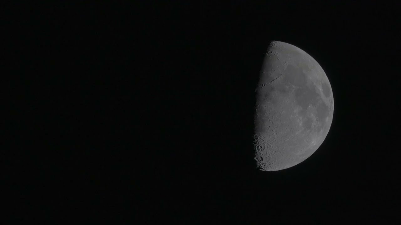🌓 Moon - Waxing Gibbous 62.4%             4K HDR