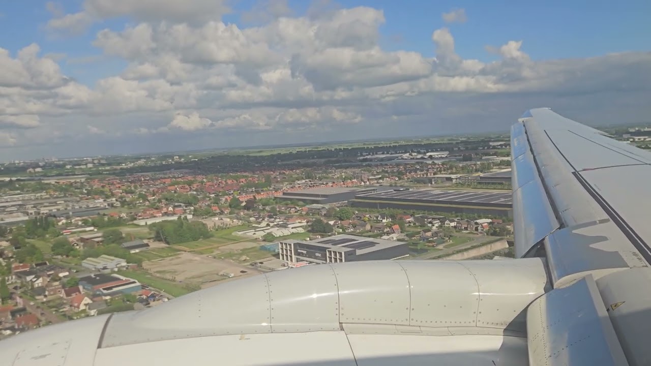 KLM Cityhopper Embraer 195-E2 Landing at Amsterdam Airport Schiphol