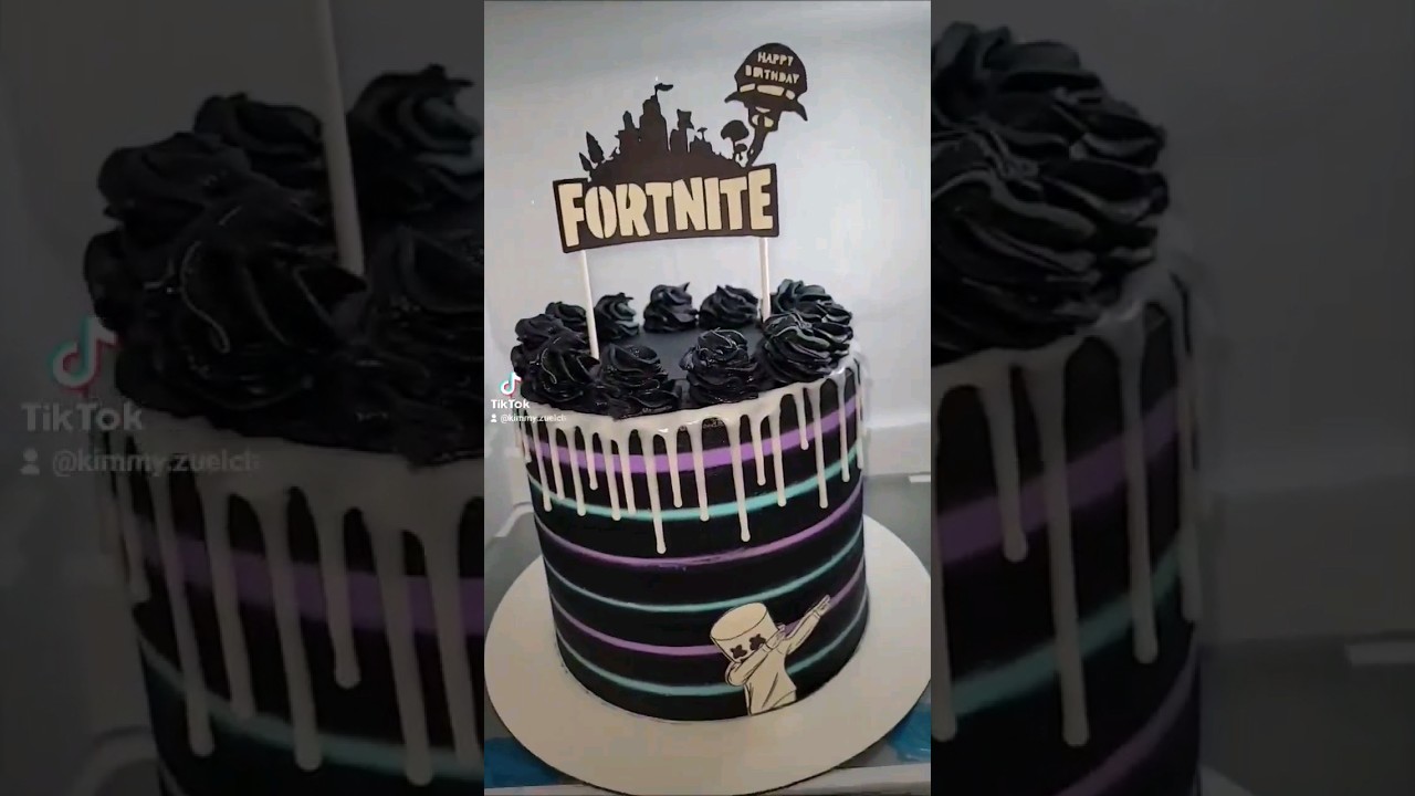 #fortnite #marshmello #baker #oreos #strawberries #pretzels #treatmaker #cakepops #cake #hobbybaker