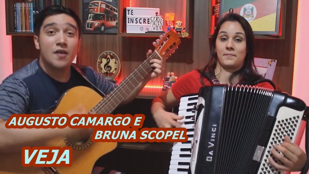 AUGUSTO CAMARGO E BRUNA SCOPEL