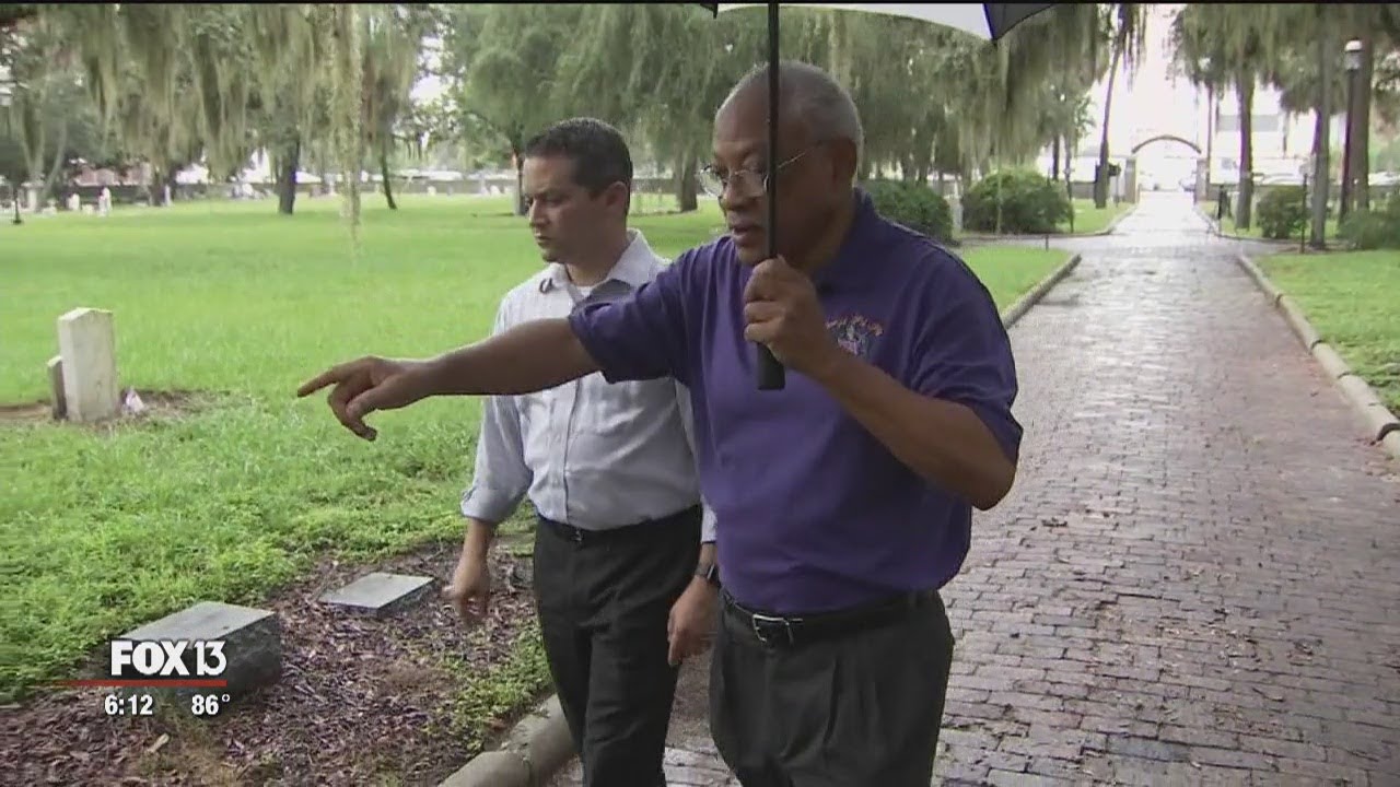 More than 60 slaves could be buried in unmarked graves at Oaklawn Cemetery