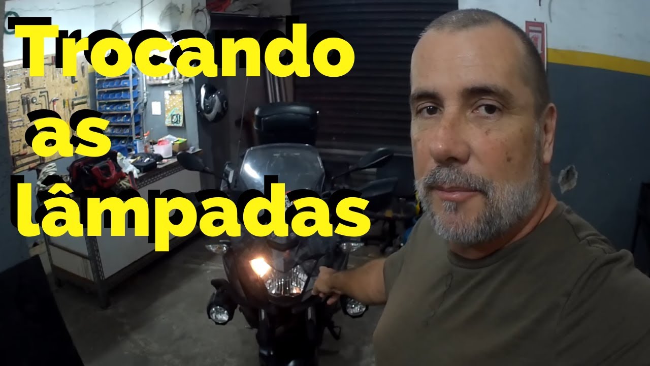 COMO TROCAR AS LÂMPADAS DO FAROL DA VERSYS 300
