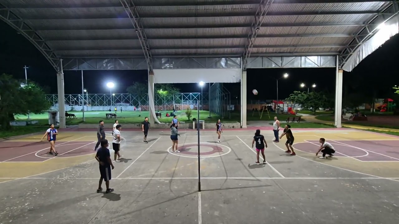 Torneo de Voleibol Chetumal 🏐 NOVATOS VS THE KINGS FC