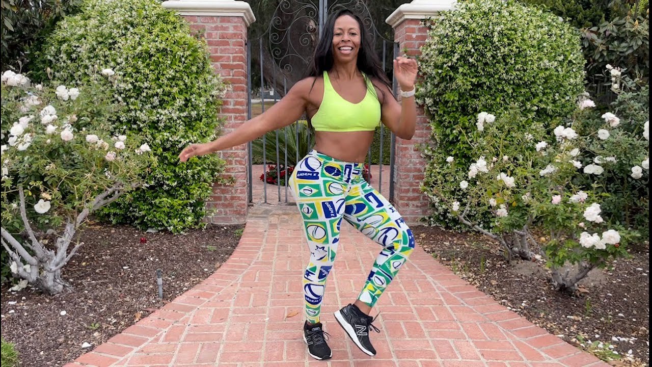 Nicole Steen’s SAMBA ZUMBA Dance to “Magalenha” by Sergio Mendes