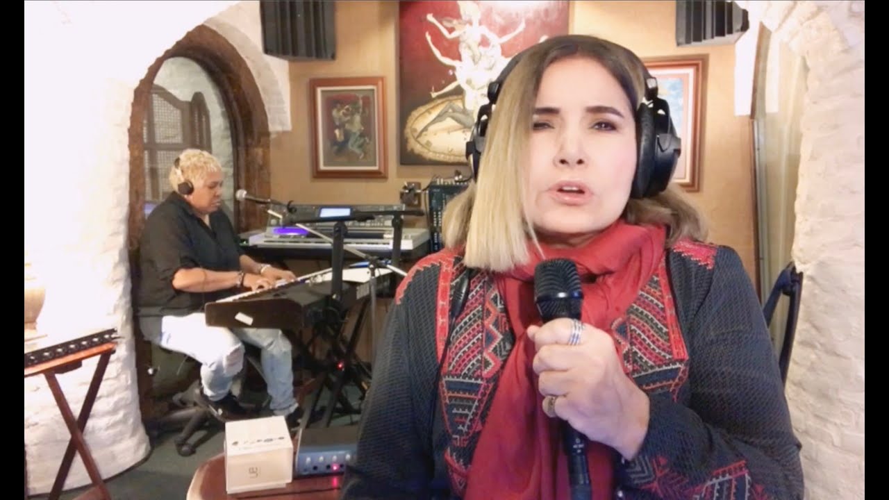 TANIA LIBERTAD - HOMENAJE A ÓSCAR CHÁVEZ